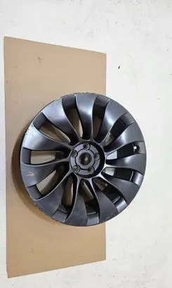 Tesla Model 3 R20 alloy rim 104426700A