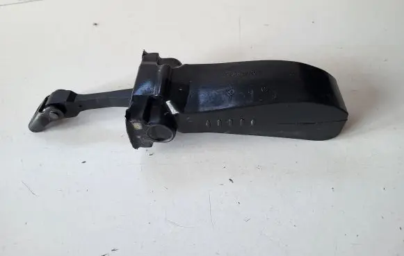 Skoda Superb B8 (3V) Front door check strap stopper 3V0837267