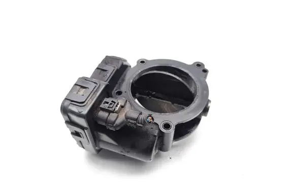 Mercedes-Benz E C207 W207 Electric throttle body valve A6510900370 0280750564