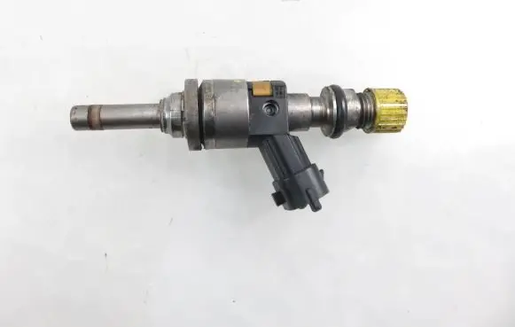 Porsche Cayenne (9PA) Fuel injector 94860523102