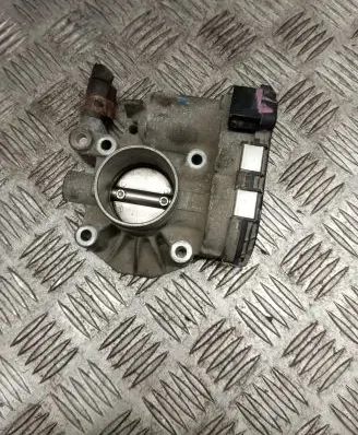 Toyota Yaris Throttle valve 220300Q010 0280750192