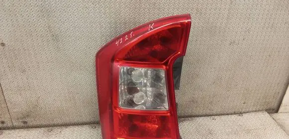KIA Carens II Rear/tail lights 
