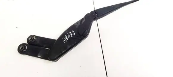 Mercedes-Benz S W220 Front wiper blade arm