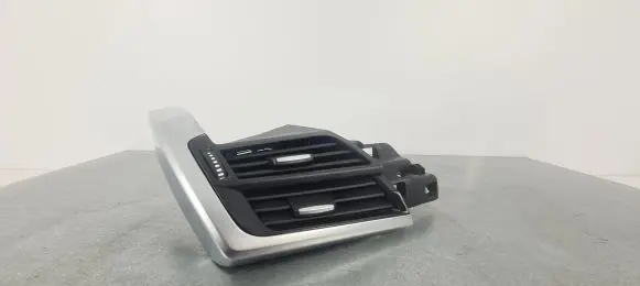 BMW X5 F15 Dashboard side air vent grill/cover trim 9270516