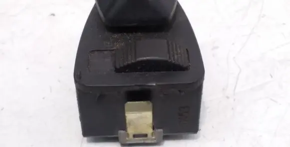 BMW 3 E46 Wing mirror switch 8373692