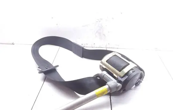 Audi A6 S6 C5 4B Front seatbelt 4B0857706D 0566021300
