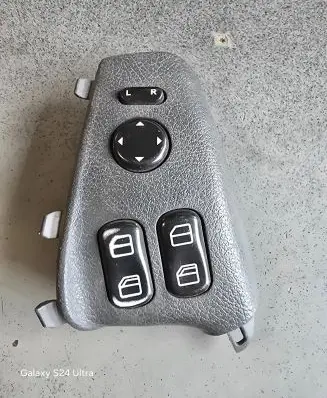 Mercedes-Benz Vito Viano W638 Electric window control switch A0045459207 00W50ZGS002
