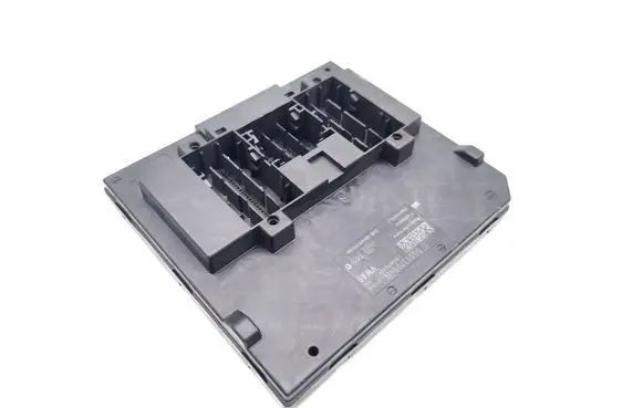 Audi A3 S3 8V Central body control module 5Q0937084N 5WK5091 5WK5091C