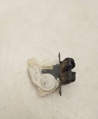 Toyota Auris E180 Loading door lock 