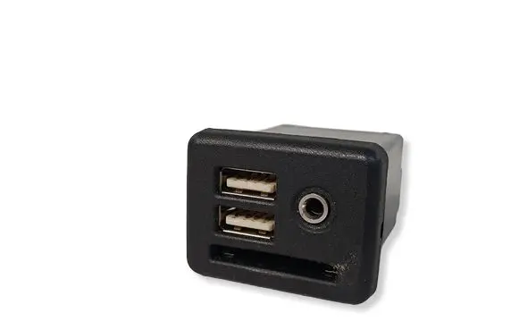 Opel Insignia A USB socket connector 22875066