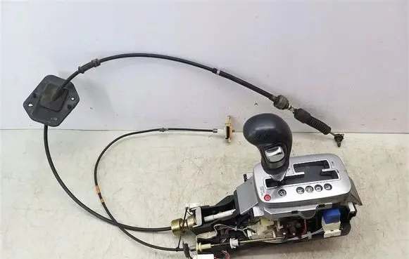 Nissan Primera Gear shifter/selector 