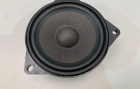 BMW X3 G01 Front door speaker 2622517