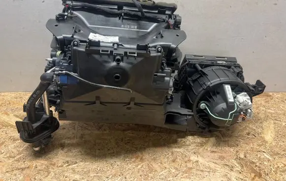 Interior heater climate box assembly
