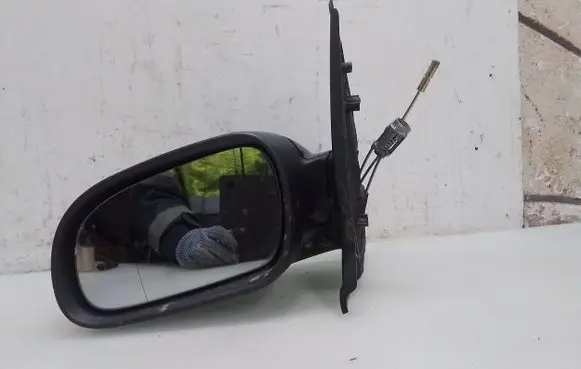 Volkswagen Fox Coupe wind mirror (mechanical) 