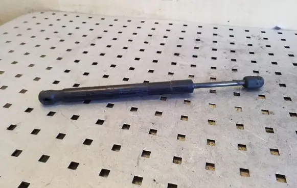 Audi A6 S6 C6 4F Tailgate/trunk strut/damper 4F582755203S