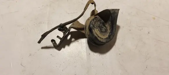 Renault Megane IV Horn signal 256100383R