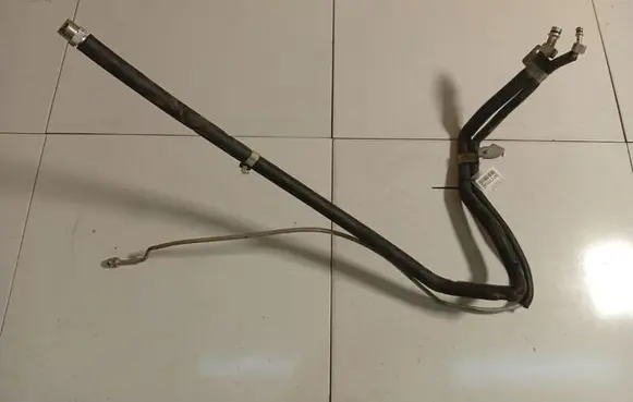 Mitsubishi Grandis Air conditioning (A/C) pipe/hose 