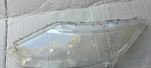 Nissan Qashqai Headlight lense 10018013
