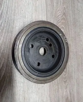 Volvo S60 Crankshaft pulley 8699285