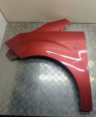 Ford Turneo Courier Fender