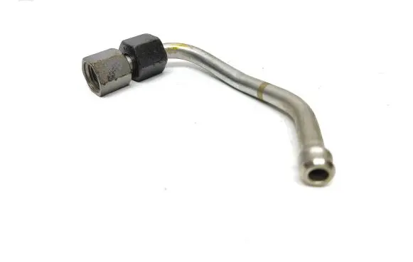 Peugeot 208 Fuel line pipe