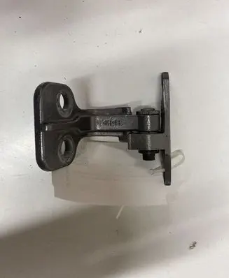Jaguar XF X250 Rear door lower hinge