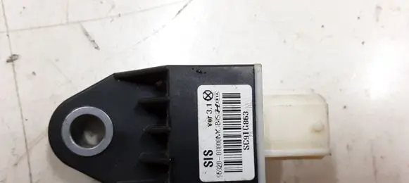 Hyundai i40 Airbag deployment crash/impact sensor 959200U000 5565
