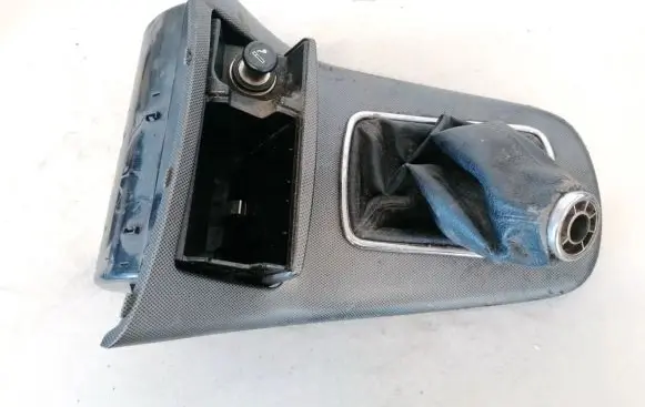 Toyota Avensis T250 Car ashtray