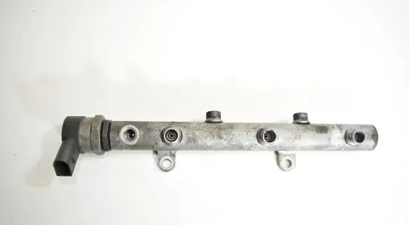 Audi Q7 4L Fuel main line pipe 059130090AG