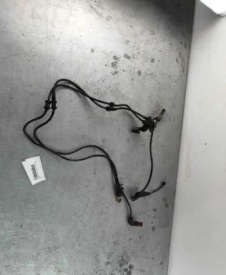 Mercedes-Benz S W221 ABS brake wheel speed sensor a2205453128
