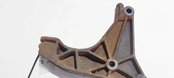 Opel Astra G Engine mounting bracket 24403861 1340823