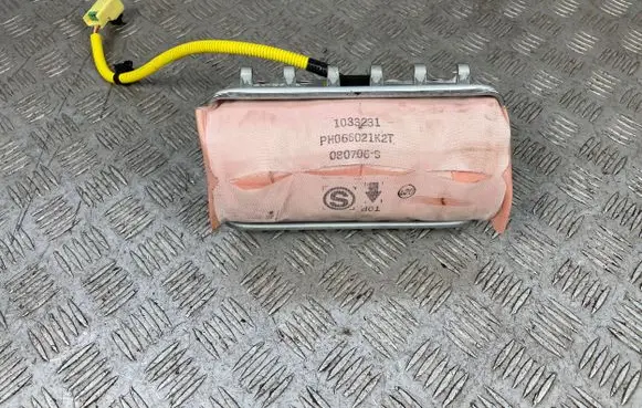 Subaru Outback Passenger airbag