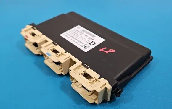 Mercedes-Benz GL X166 Central body control module A1668200926 IMPRK1573956