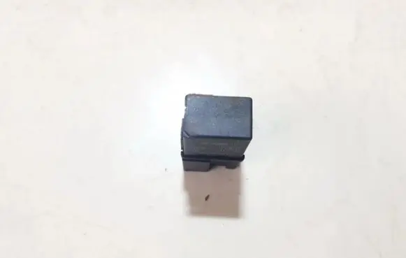 Mitsubishi Space Star Other relay mb95338211