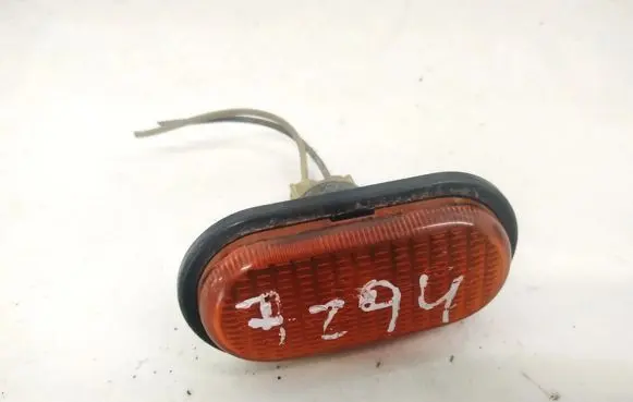 Renault 19 Front fender indicator light