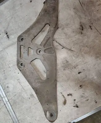 Audi A6 S6 C6 4F Rear differential/diff mount bracket 4F0599287
