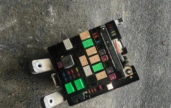 Hyundai ix35 Fuse module 914432Y292