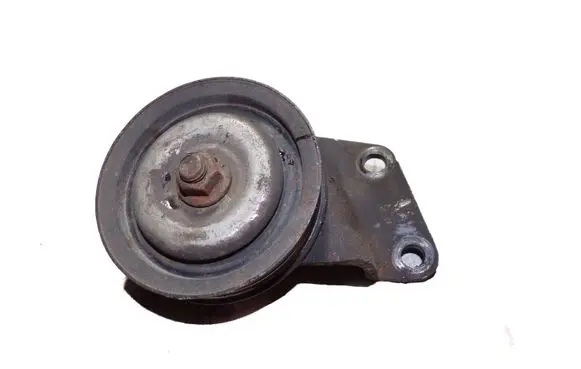Nissan Pathfinder R51 Generator/alternator belt tensioner