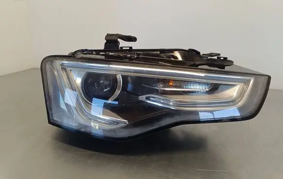 Audi A5 Sportback 8TA Headlight/headlamp 30703184 LE10D6237