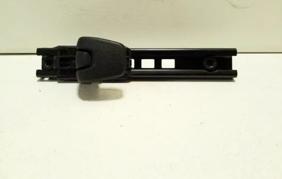 Ford S-MAX Seat belt adjustment rail 604412200