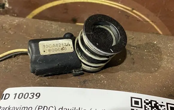 Toyota Corolla Verso AR10 Parking PDC sensor 10CA0212A