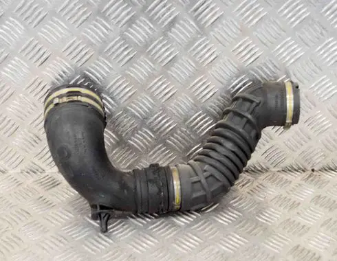 Maserati Ghibli Air intake duct part 670003847 670003845