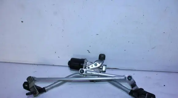 Mercedes-Benz CLA C117 X117 W117 Front wiper linkage 
