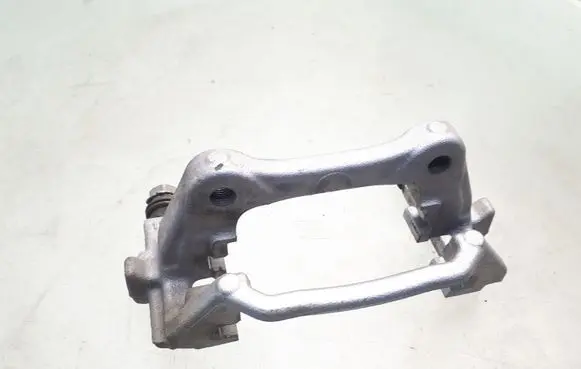 Toyota C-HR I Brake caliper pad carrier rear 