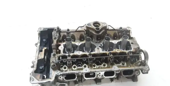 BMW 3 E90 E91 Engine head 7559168
