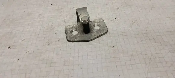 Opel Zafira B Rear door lock loop/hook striker 