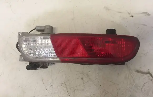 BMW 6 E63 E64 Rear bumper light 6911899