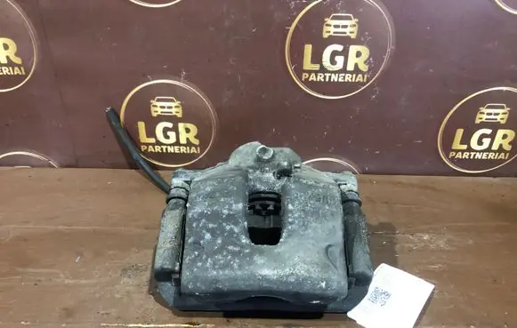 Mercedes-Benz C W204 Front brake caliper