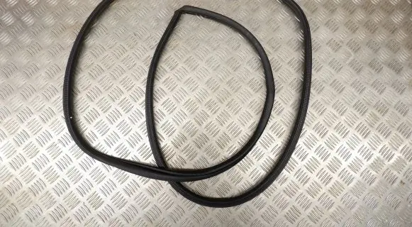 Toyota Yaris Cross Front door rubber seal 67861K2010