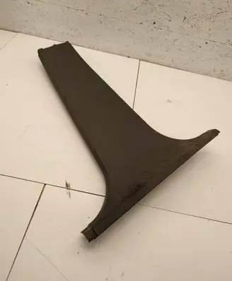 Ford Focus (B) pillar trim (bottom) 4M51A243W06